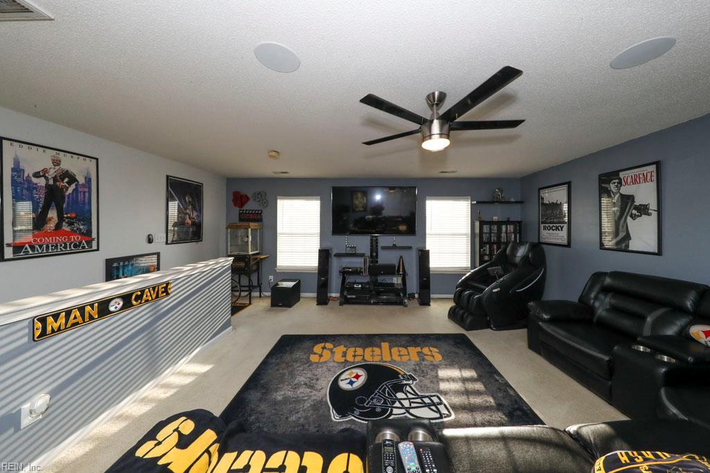 2080 Maple Leaf Cres Property Photo 42