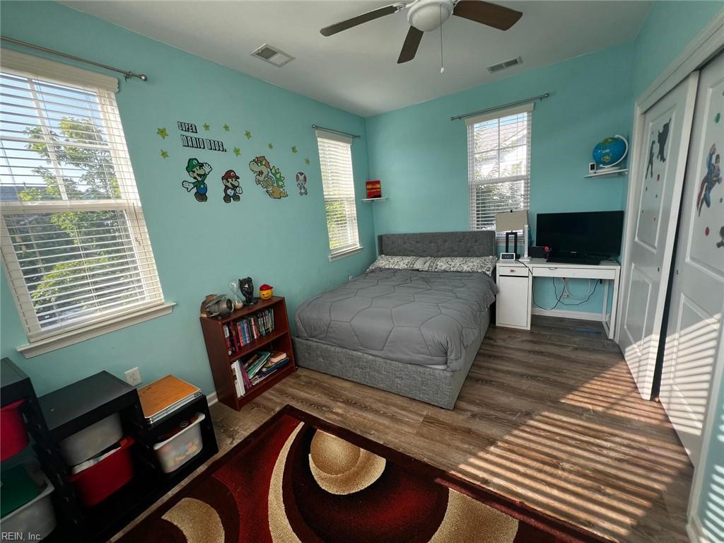 4237 Turnworth Arch Property Photo 24