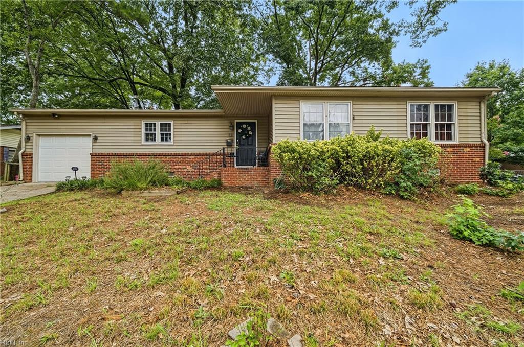 13 Darlene Ln Property Photo 1
