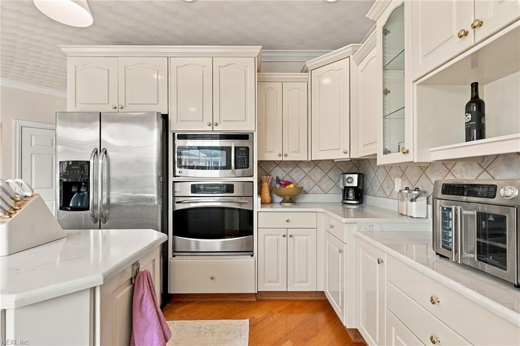 4413 Liam Close Dr Property Photo 16