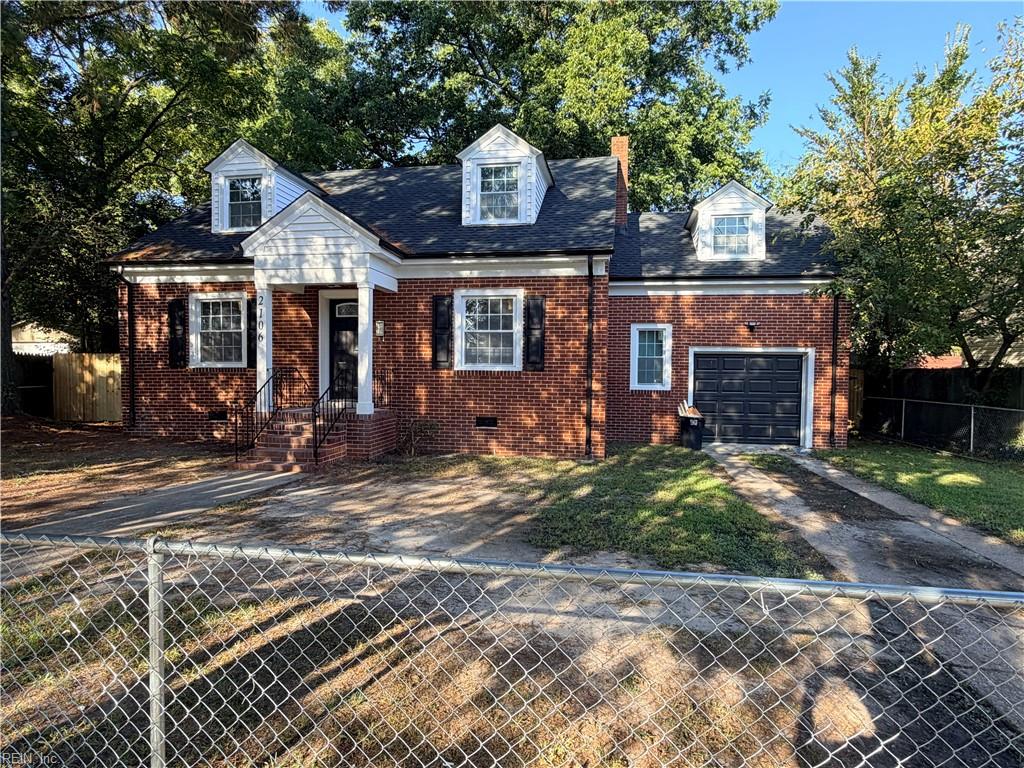 2106 Richmond Ave Property Photo 2
