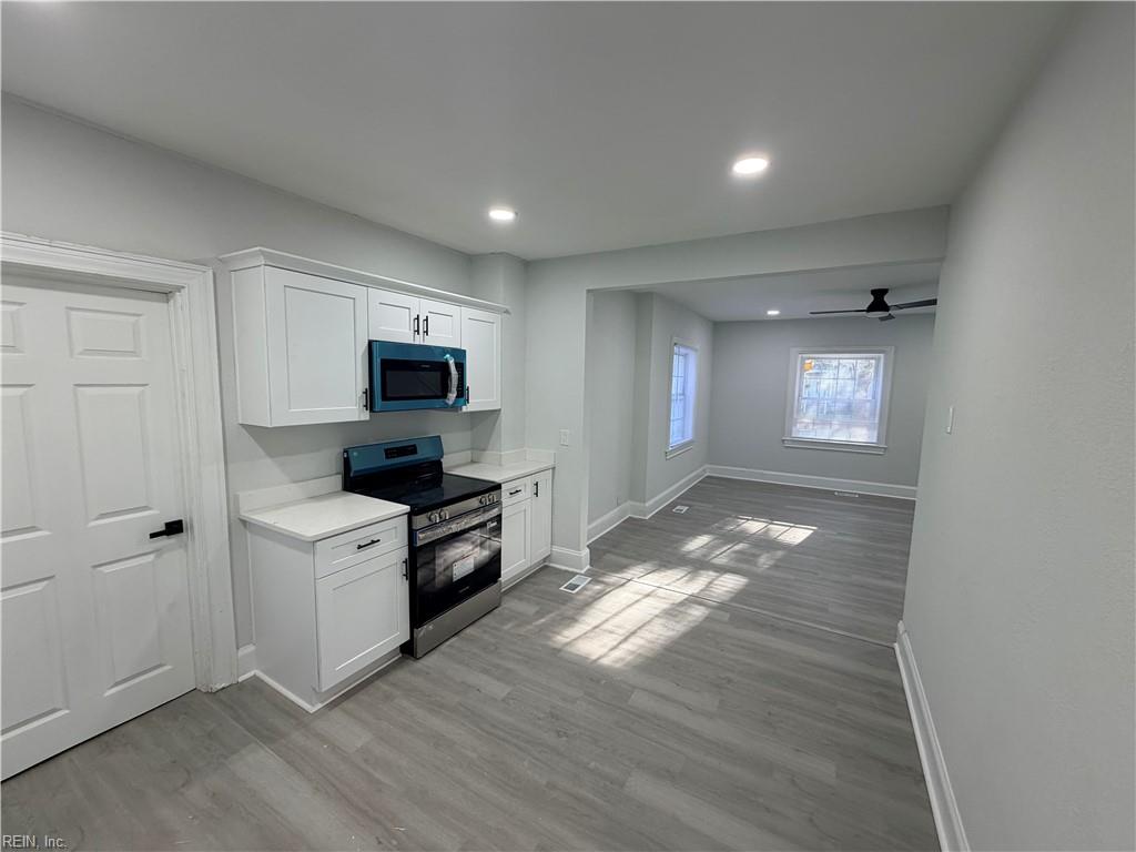 2106 Richmond Ave Property Photo 4