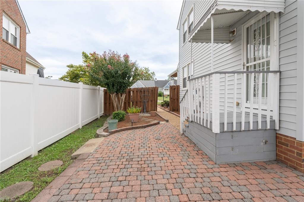 3413 Cricket Hollow Ln Property Photo 7