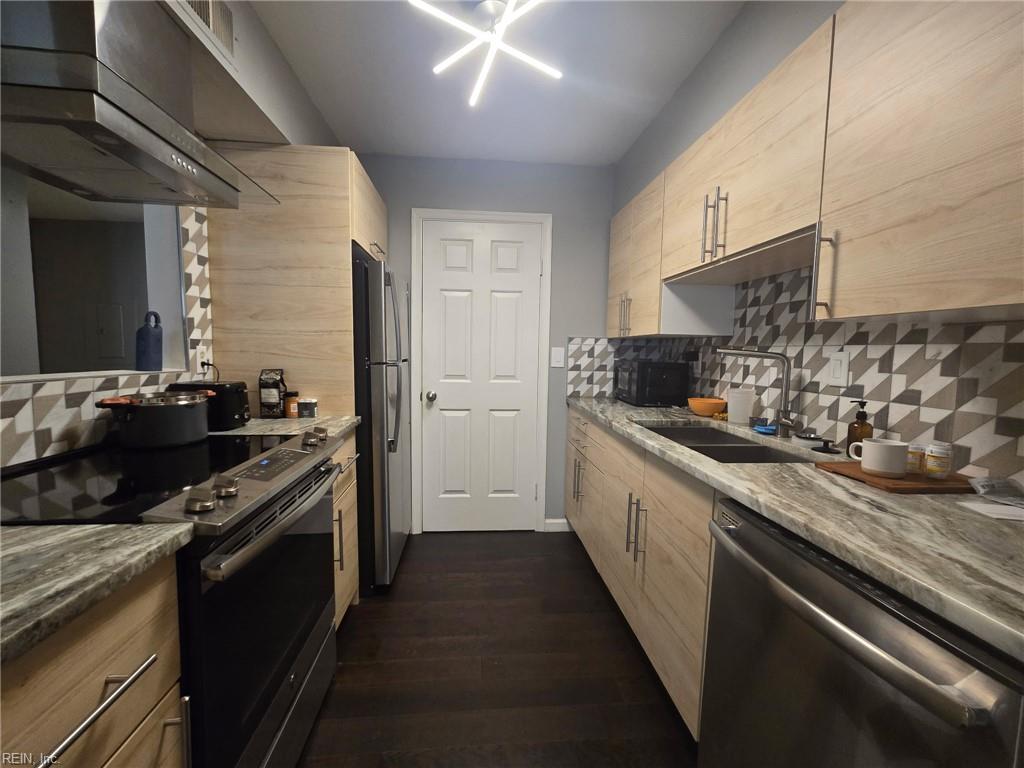 1377 Ivywood Rd Property Photo 10