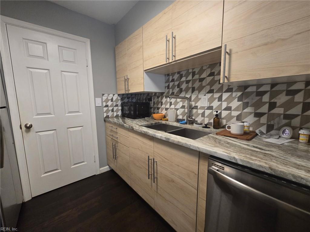 1377 Ivywood Rd Property Photo 12