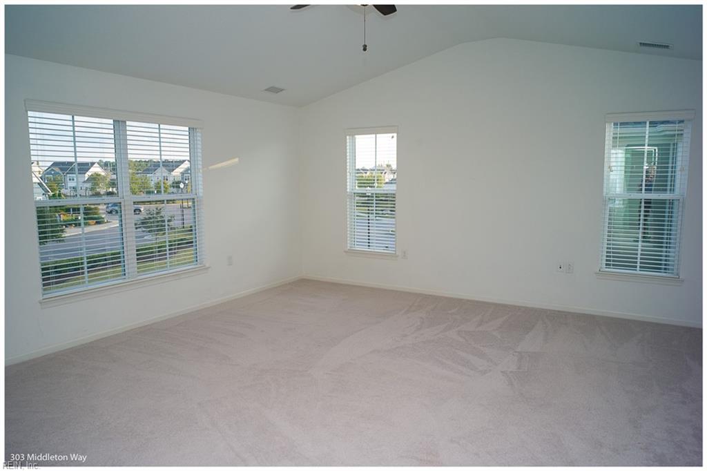 303 Middleton Way Property Photo 13