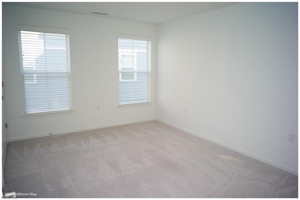 303 Middleton Way Property Photo 14