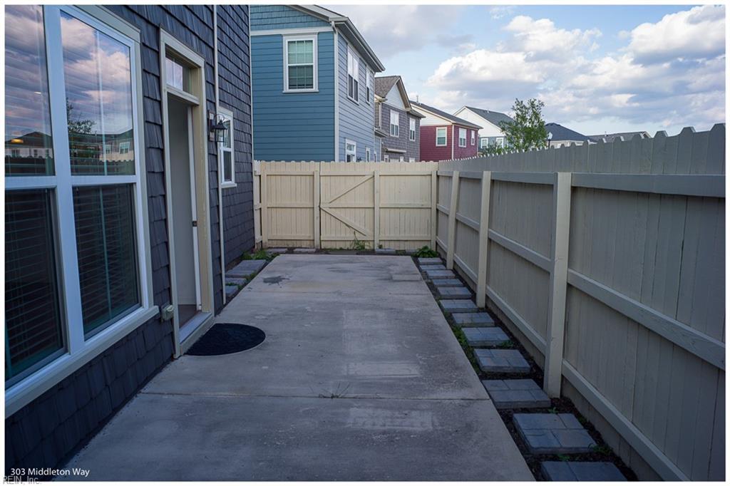 303 Middleton Way Property Photo 19