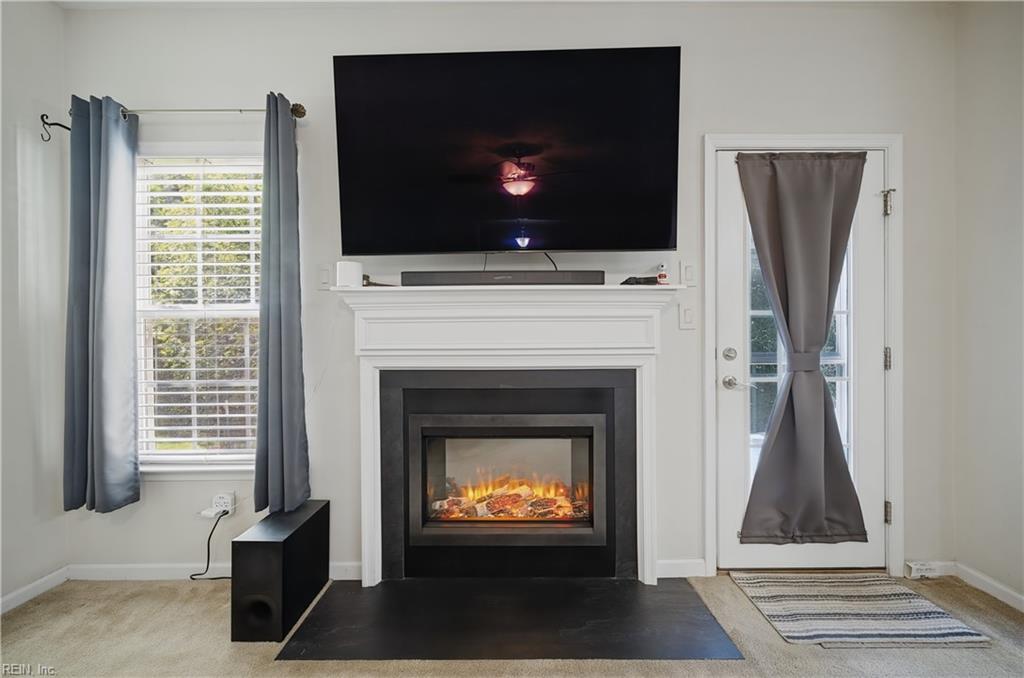 24370 John Henry St Property Photo 12