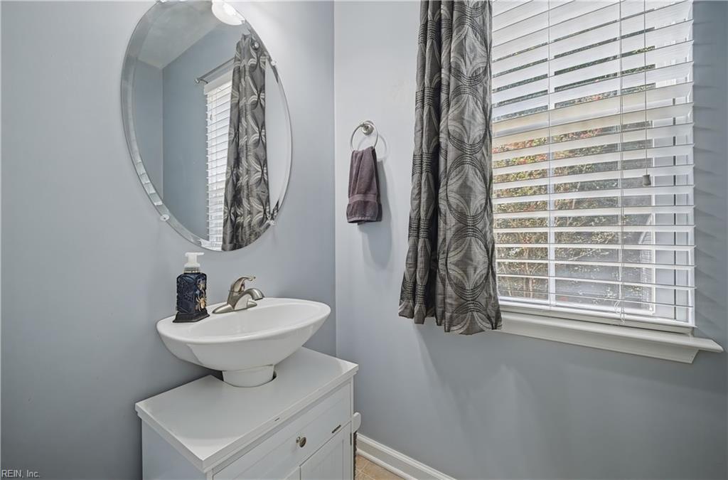 24370 John Henry St Property Photo 22
