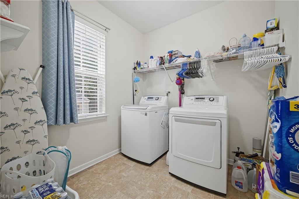 24370 John Henry St Property Photo 24