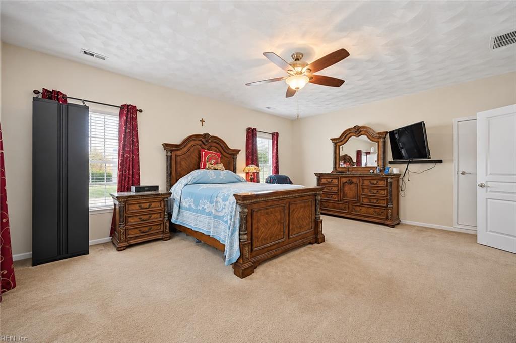 24370 John Henry St Property Photo 33