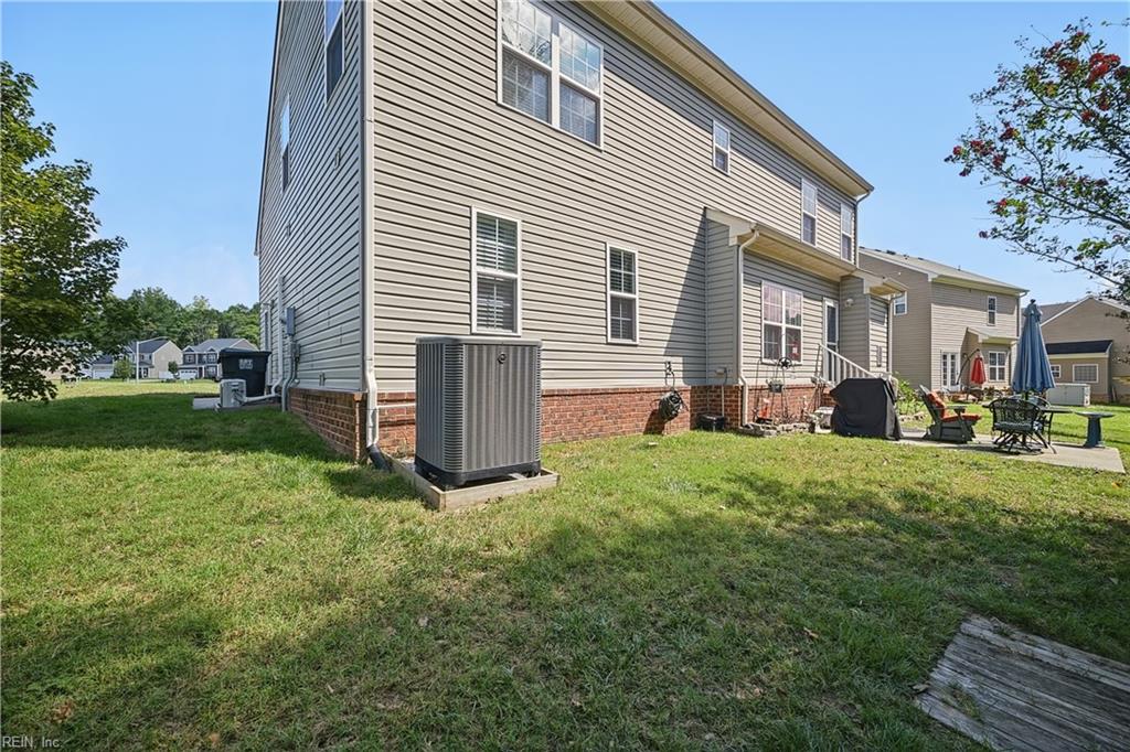 24370 John Henry St Property Photo 40
