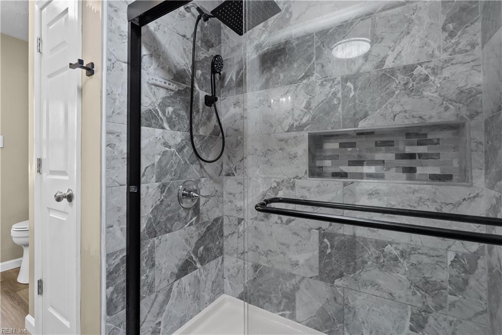 48 Cornwall Ter Property Photo 15