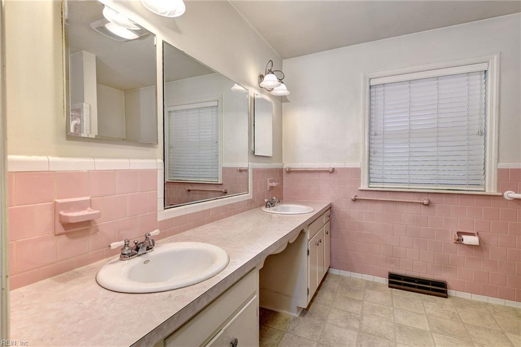701 Dare Rd Property Photo 26