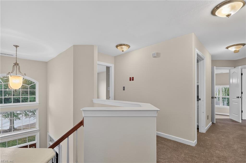 2413 Caitlan Loch Ln Property Photo 27