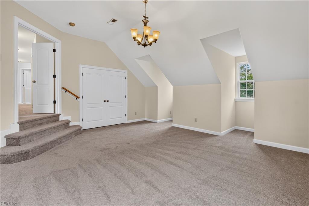 2413 Caitlan Loch Ln Property Photo 35