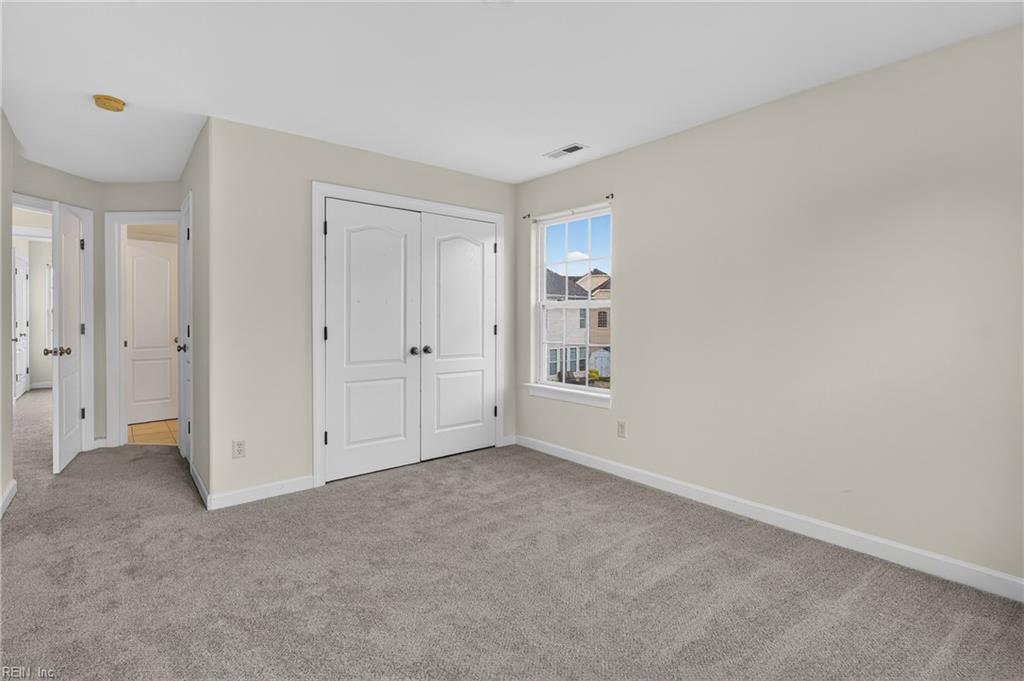 2413 Caitlan Loch Ln Property Photo 36