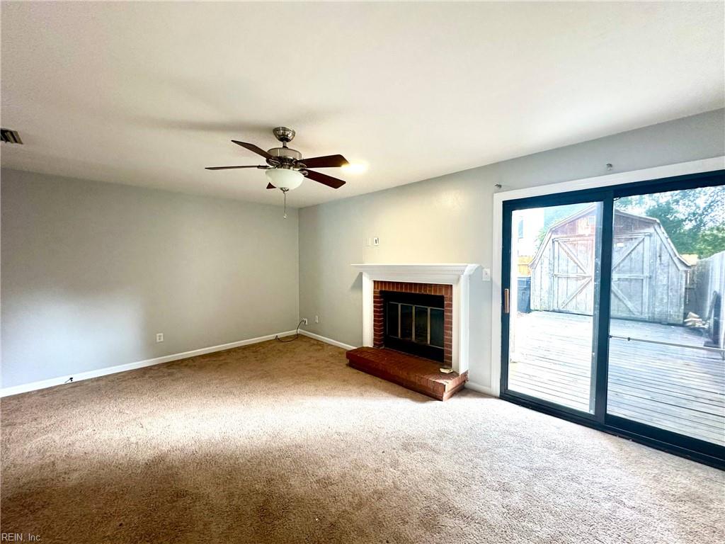 3947 Wyckoff Dr Property Photo 8