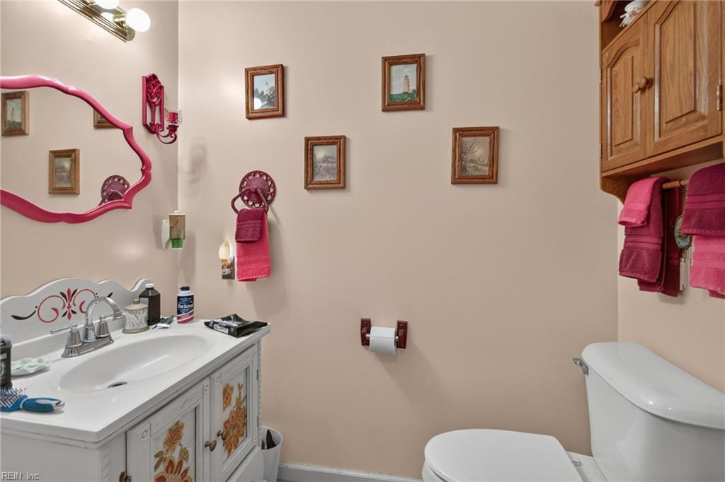 600 Milford Ln Property Photo 11