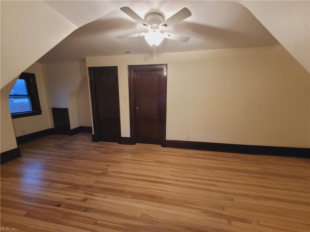 359 Broad St Property Photo 11