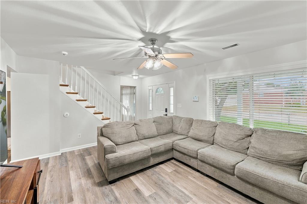 801 Waco Ct Property Photo 7