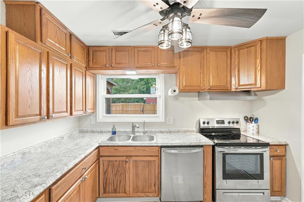 801 Waco Ct Property Photo 10
