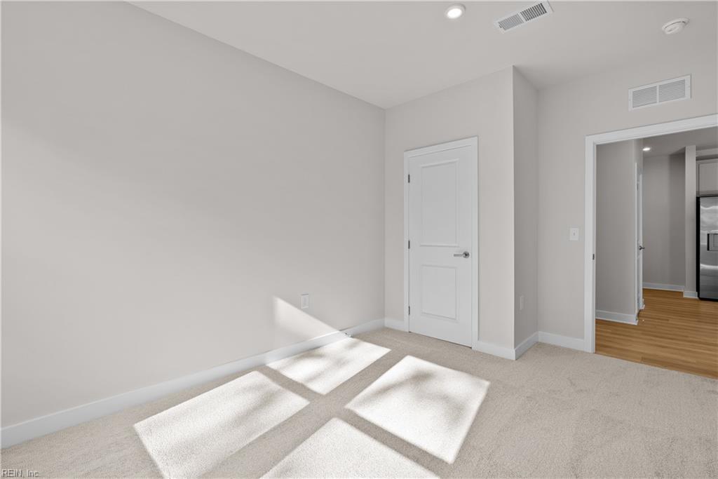 7102 Bridgeway Dr Property Photo 19