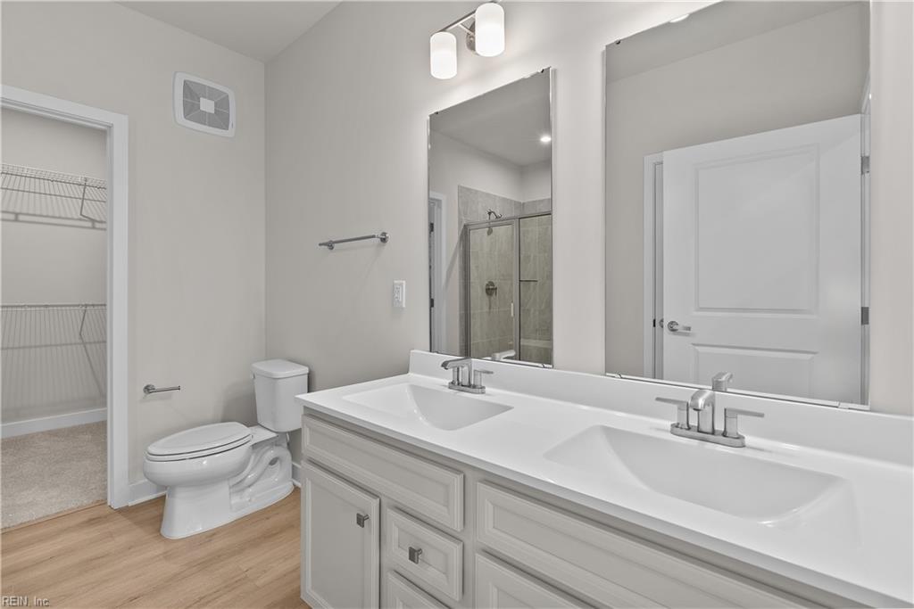 7102 Bridgeway Dr Property Photo 23