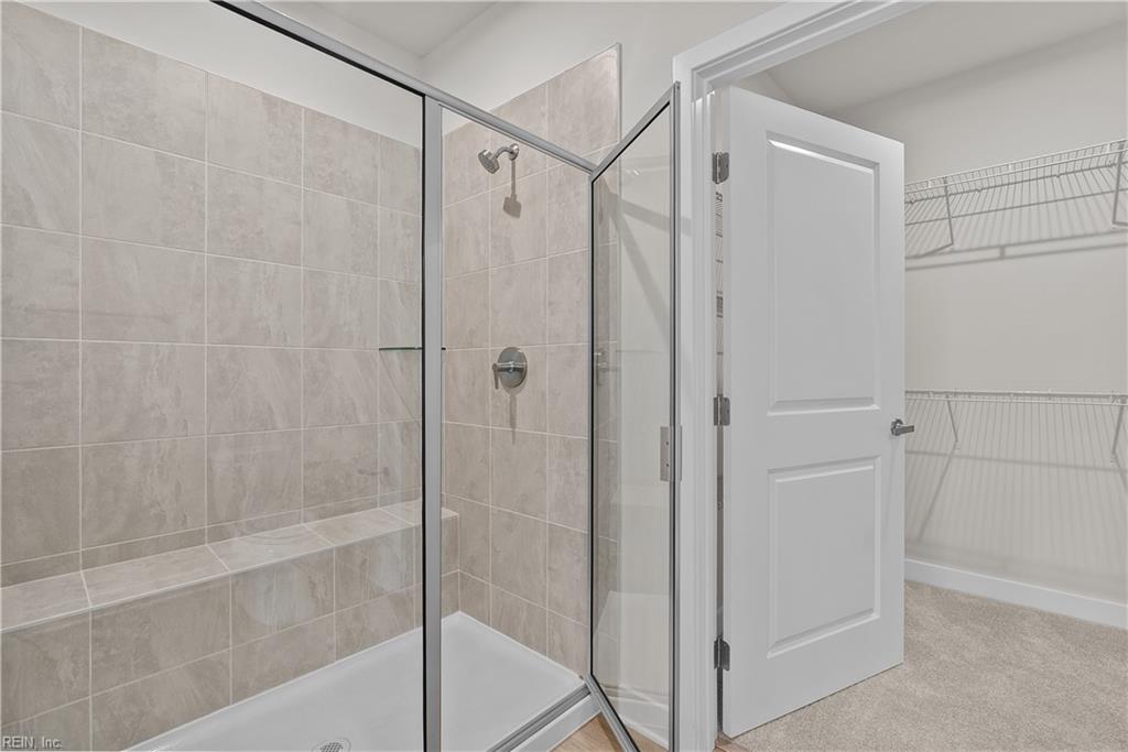 7102 Bridgeway Dr Property Photo 25