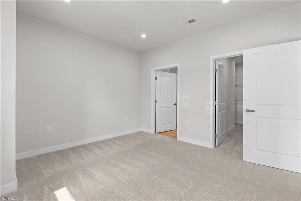 7102 Bridgeway Dr Property Photo 15