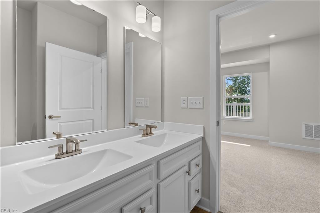 7102 Bridgeway Dr Property Photo 18