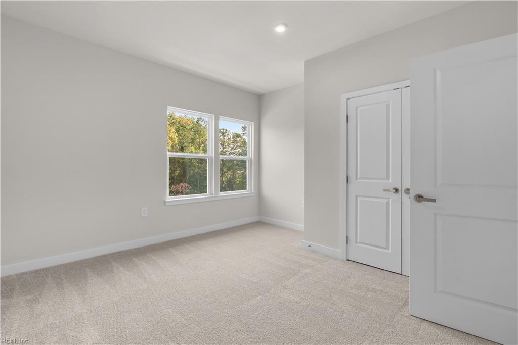 7102 Bridgeway Dr Property Photo 25