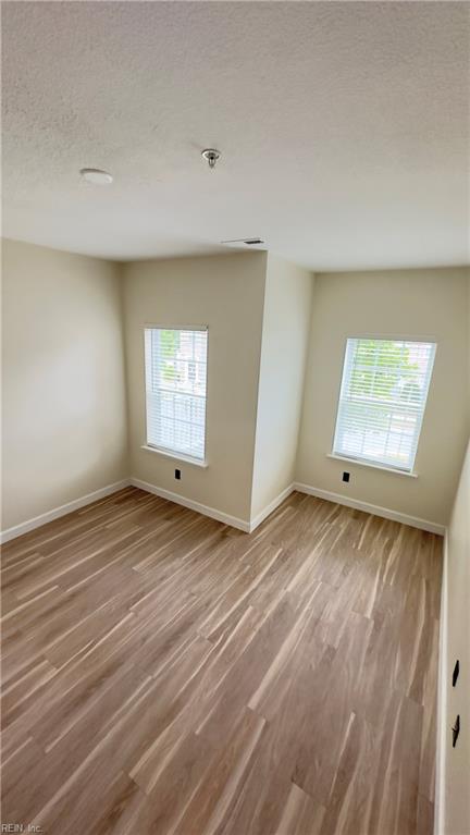 334 Fountain Way Property Photo 4