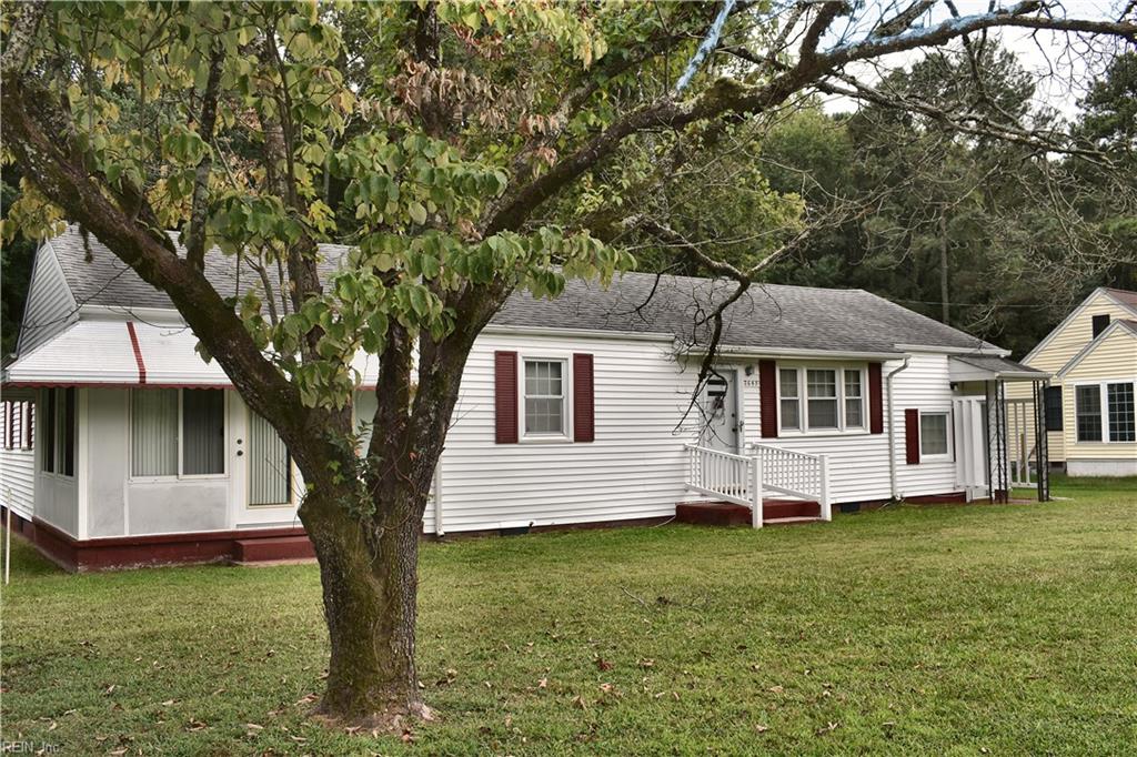2645 N Landing Rd Property Photo 1