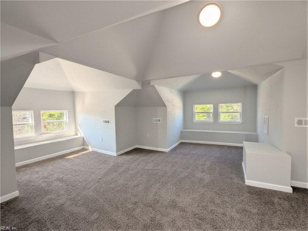 1720 Ashland Ave Property Photo 21