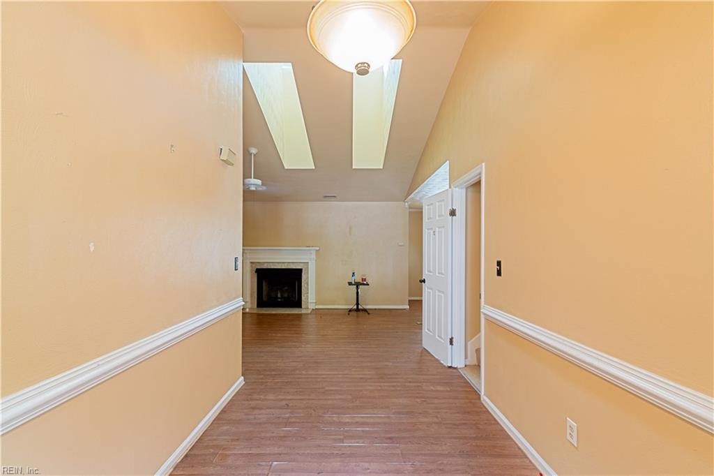 151 Osborne Rd Property Photo 4