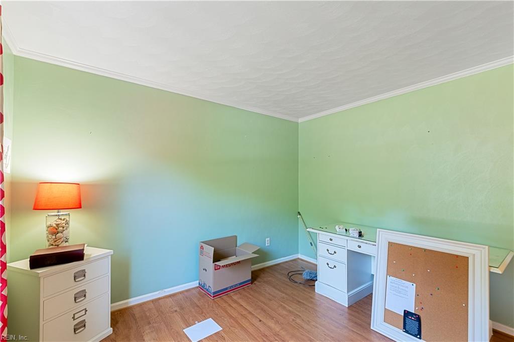 151 Osborne Rd Property Photo 25