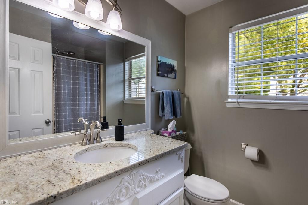 470 Wrenn Cir Property Photo 17