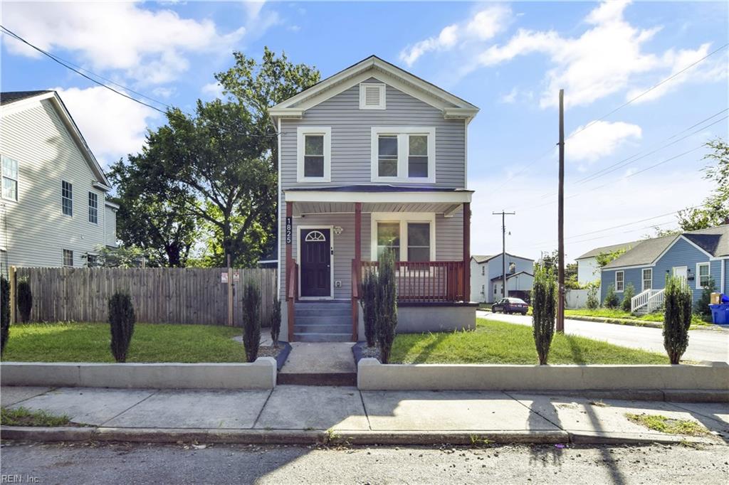 1825 Maple Ave Property Photo 1