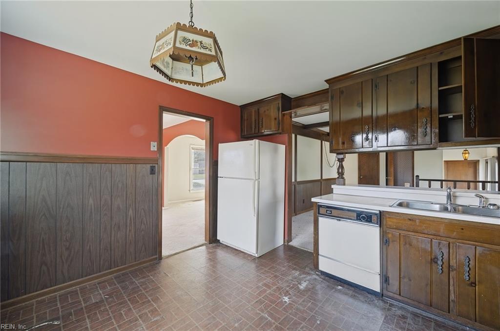 65 Tide Mill Ln Property Photo 9
