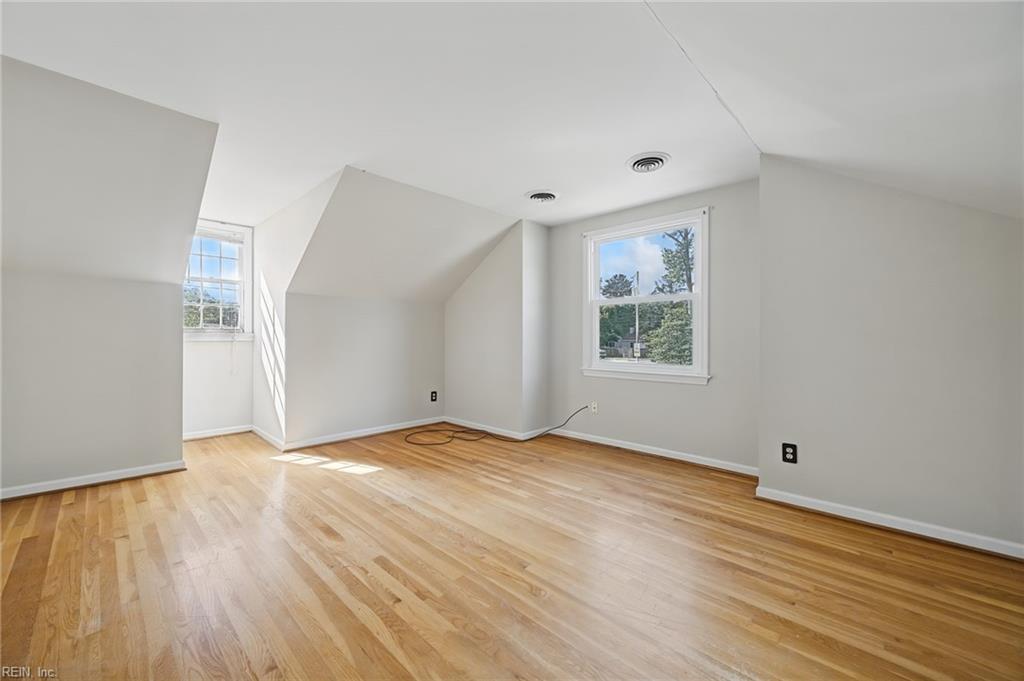 65 Tide Mill Ln Property Photo 13