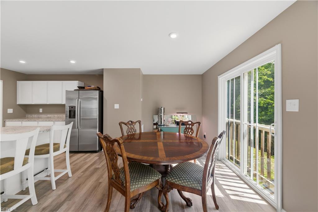 206 Normandy Cres Property Photo 16