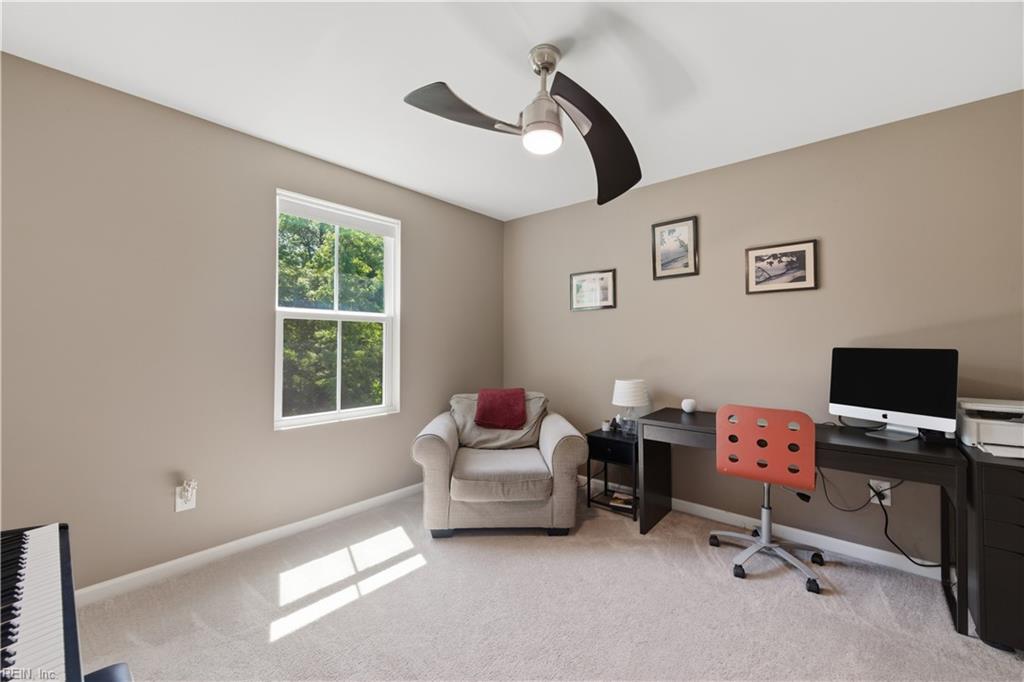206 Normandy Cres Property Photo 24