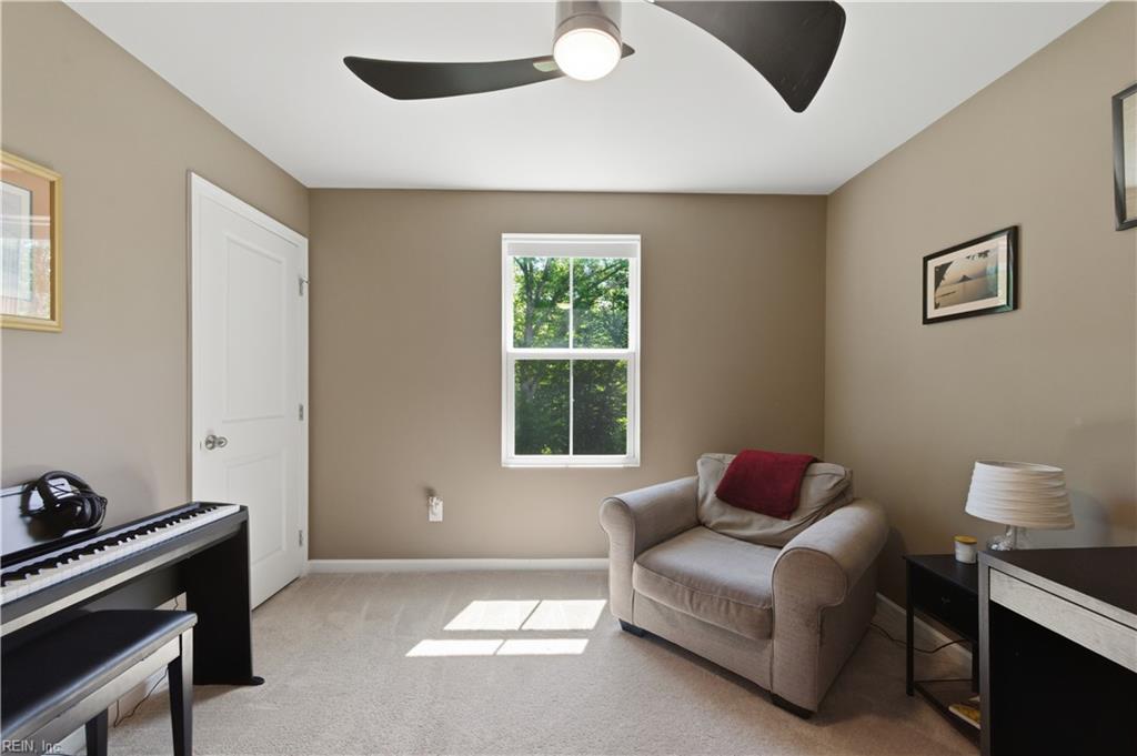 206 Normandy Cres Property Photo 25