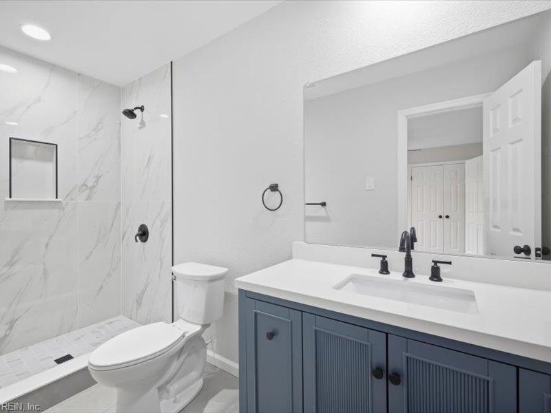 3860 Governors Way Property Photo 6