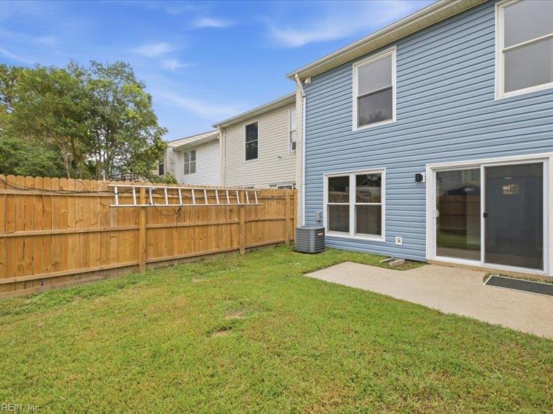 3860 Governors Way Property Photo 7
