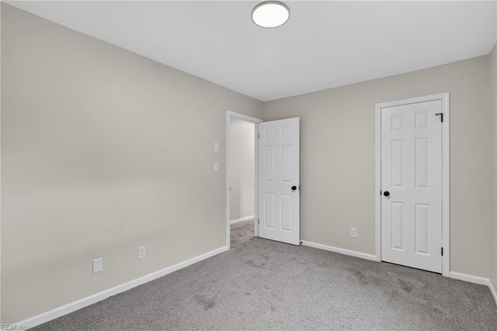 228 Colony Rd Property Photo 20