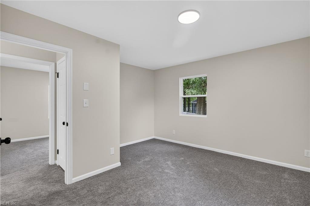 228 Colony Rd Property Photo 21