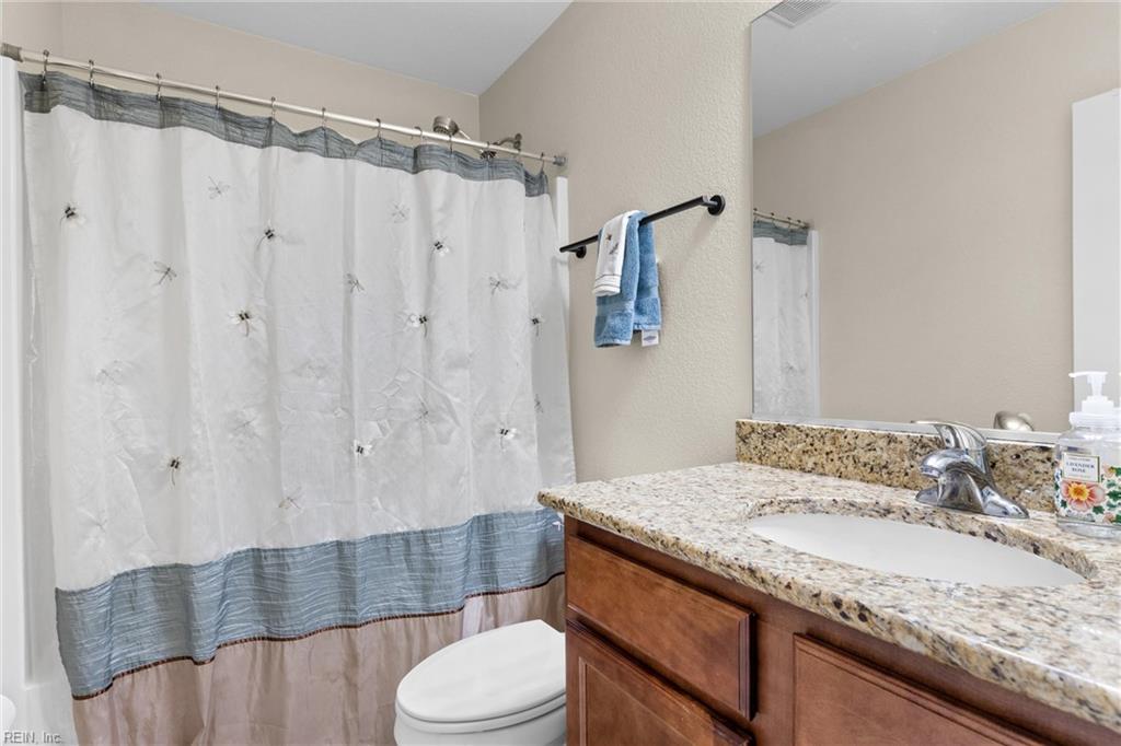 609 Veery St Property Photo 16